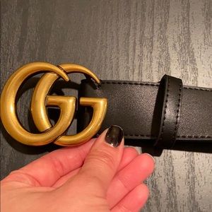 Black and gold belt